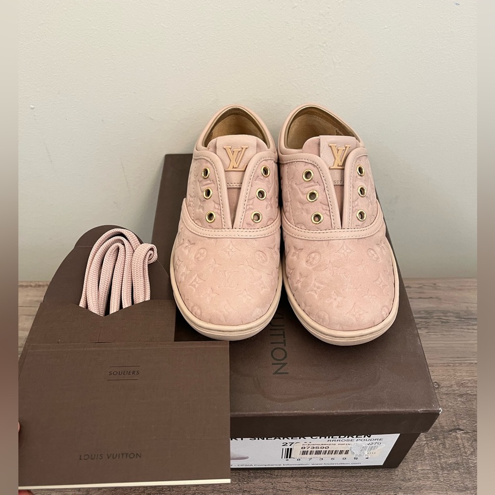 Louis Vuitton monogram leather pink kids girls shoes sneakers size EU 27